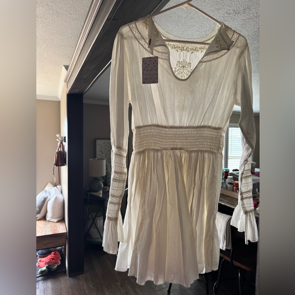 Free People - Picture 5 of 6